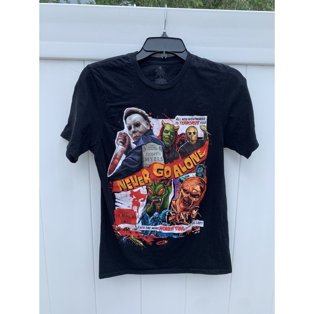 Halloween Horror Nights Never Go Alone Size Adult Small